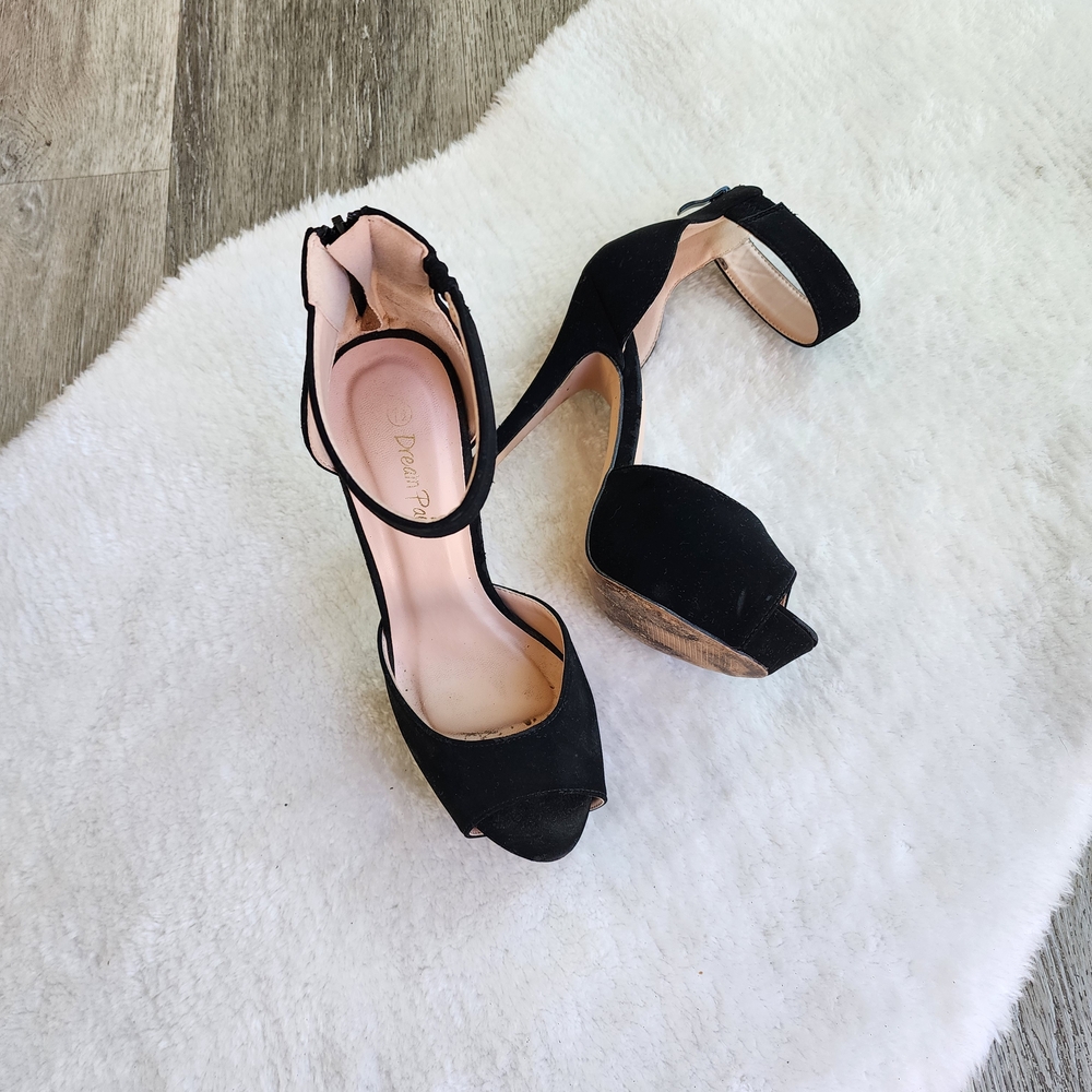 Dream Pairs Black Suede Platform Heels - Size 7.5 - Picture 2 of 6